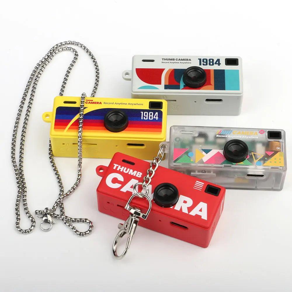 Mini cámara retro de llavero RETOVE One en 9 colores
